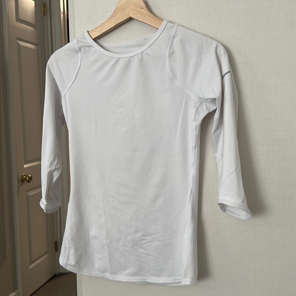 Nike top